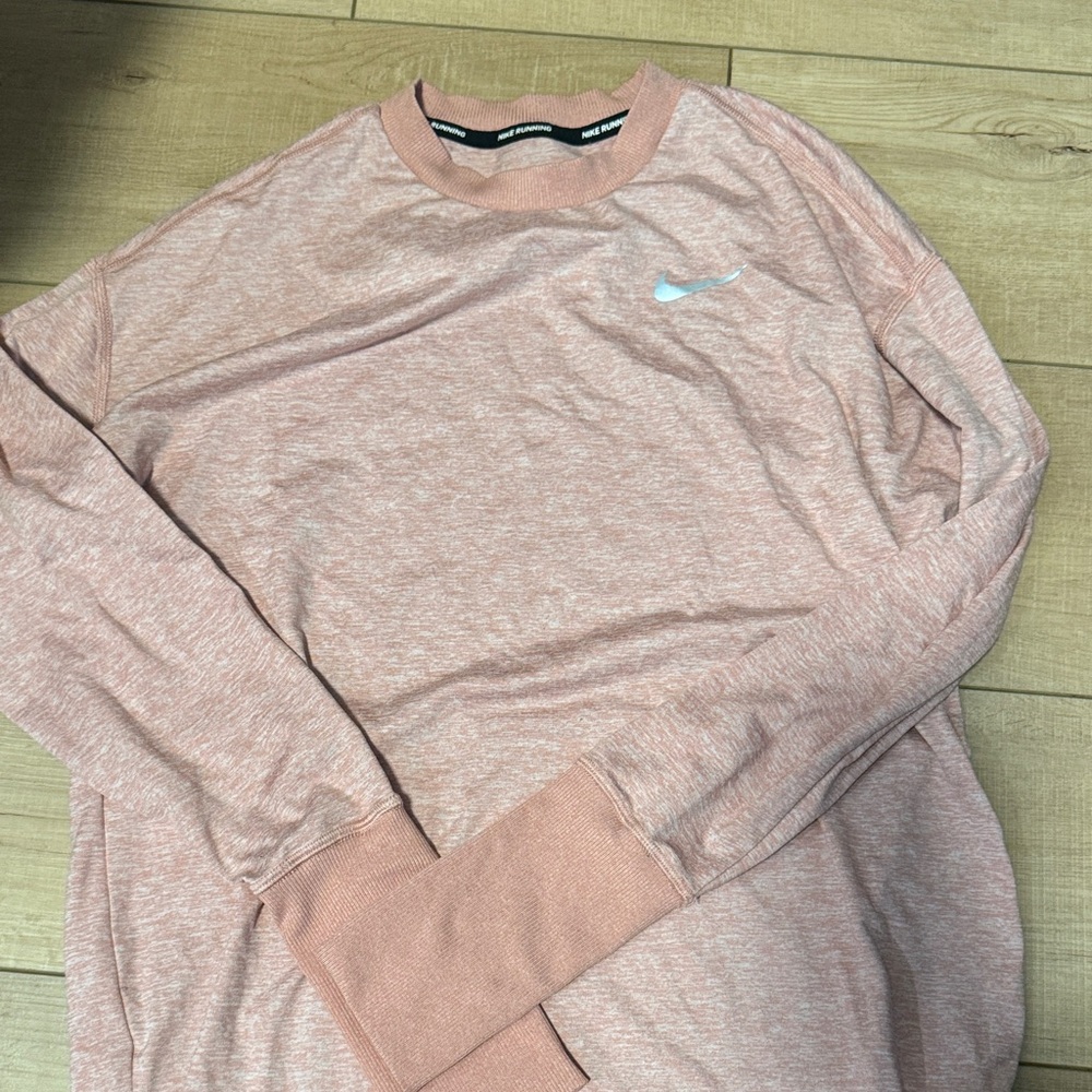 Nike Women’s Pink Long Sleeve Shirt
